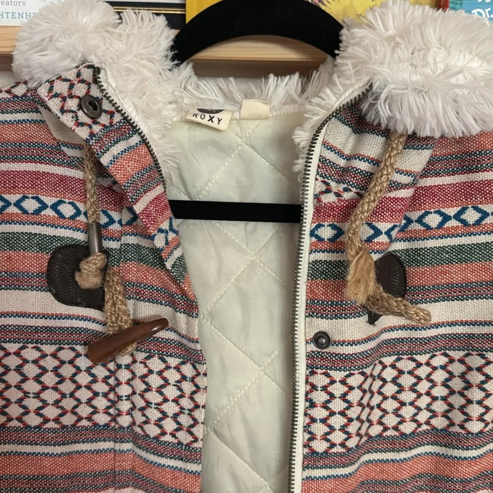 Roxy Winter Jacket - Picture 7 of 9